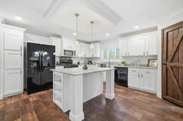 $339,900 | 549 Shadow Lane, Freeport, FL 32439