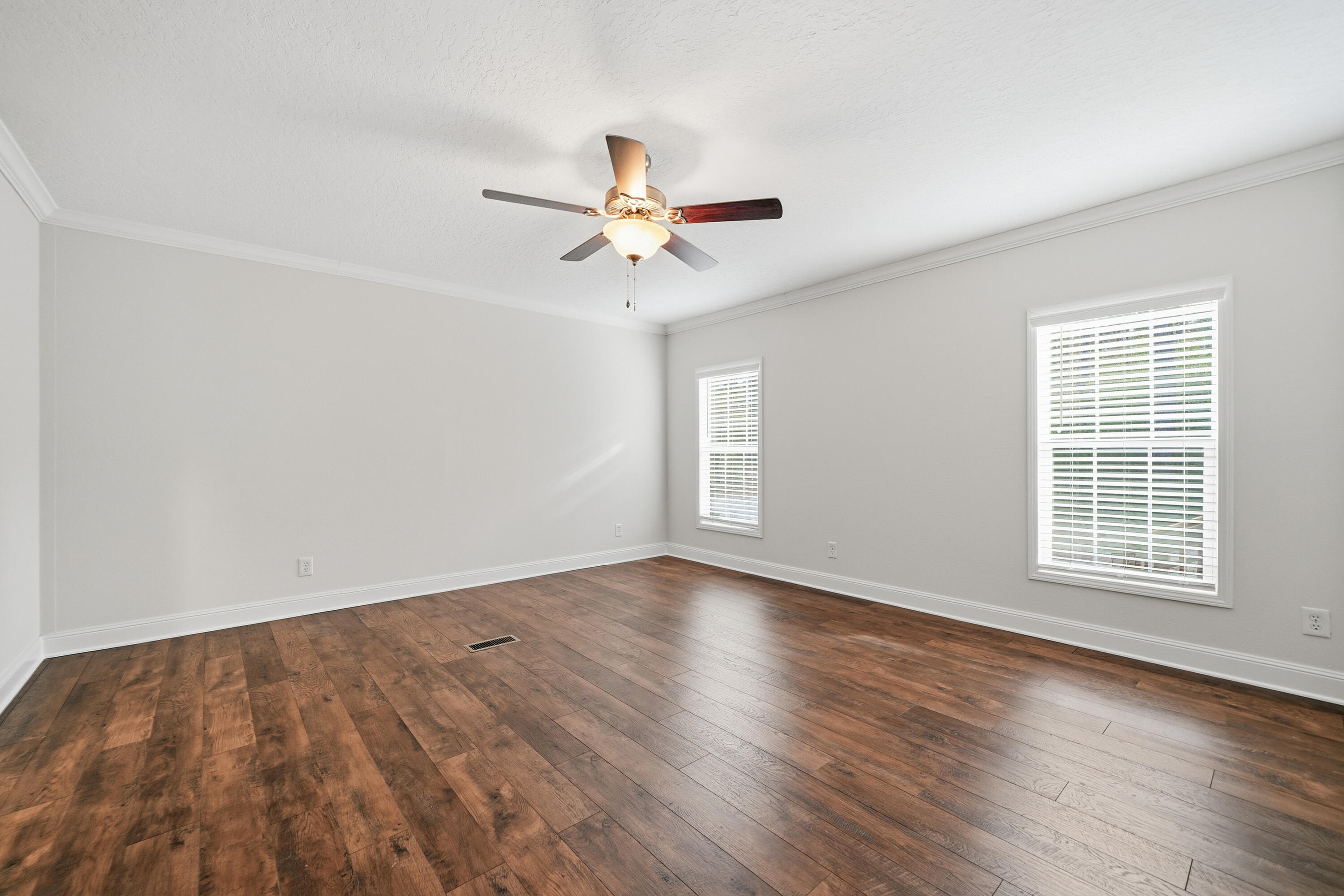 549 Shadow Lane Freeport, FL 32439 - Photo 14 of 47 DSC02755 - Copy