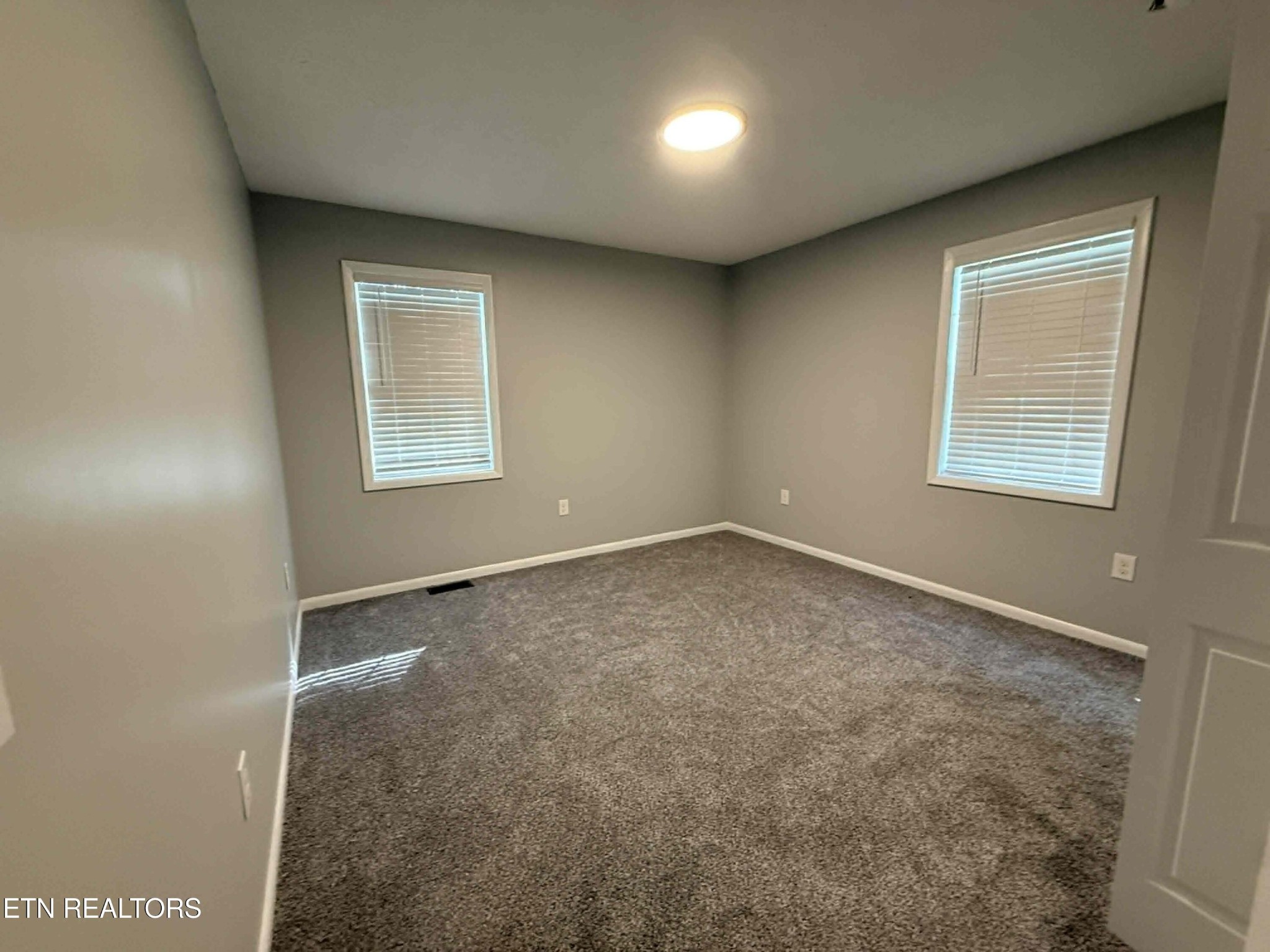 242 Joe Barnett Road Jamestown, TN 38556 - Photo 11 of 24 Gallery Image 11