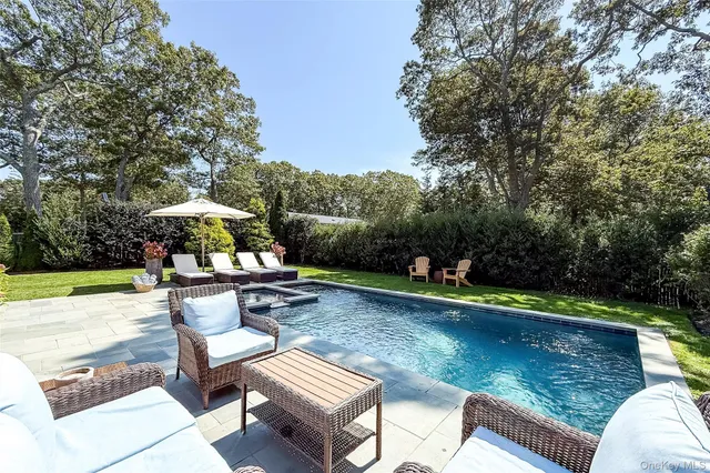 $25,000 | 66 School Street, Hampton Bays, NY 11946