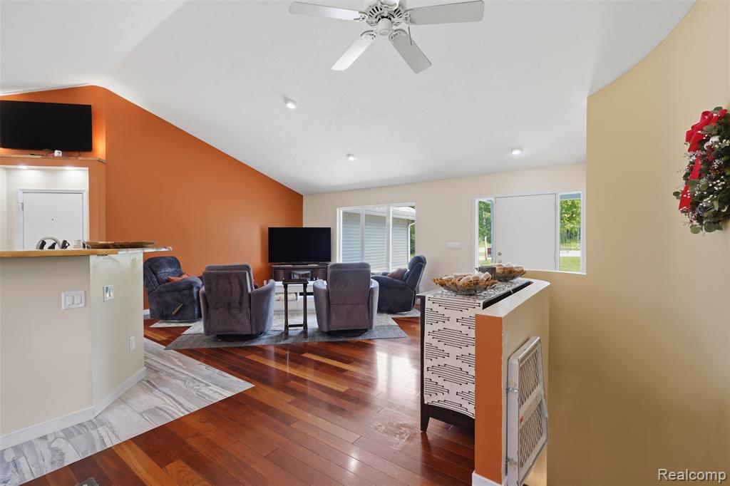 13158 Wood Road Bath, MI 48808 - Photo 12 of 72