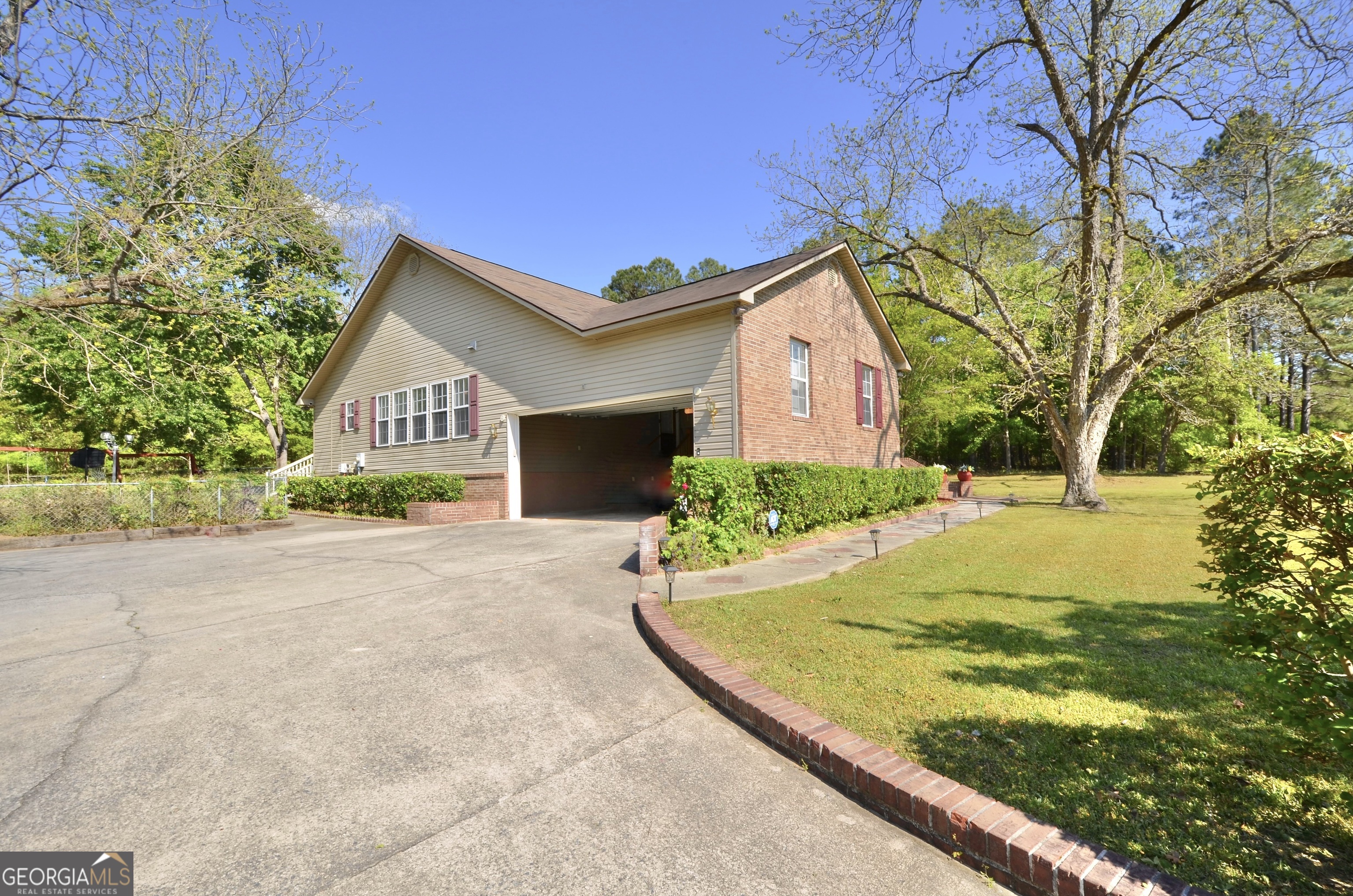 5826 Windsor Way Eastman, GA 31023 - Photo 8 of 44