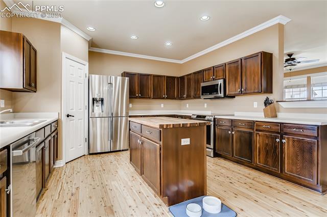 9369 Bethpage Road Peyton, CO 80831 - Photo 9 of 36 Gallery Image 9