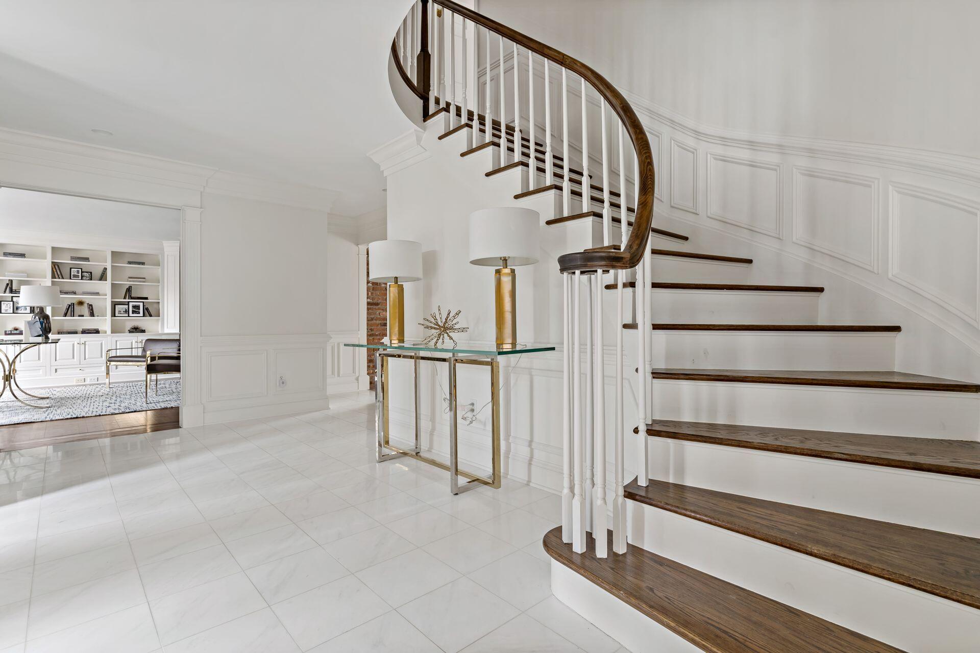 327 Frogtown Road New Canaan, CT 06840 - Photo 2 of 44 Foyer