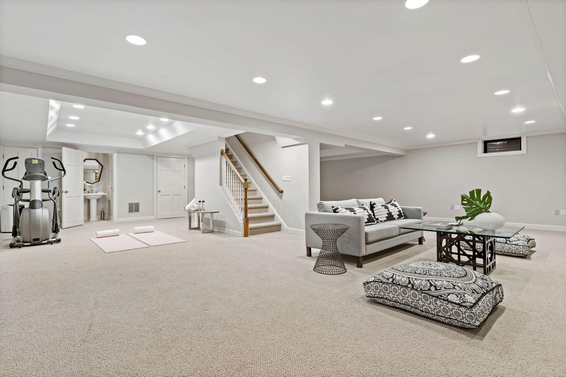 327 Frogtown Road New Canaan, CT 06840 - Photo 36 of 44 Lower Level w/bath