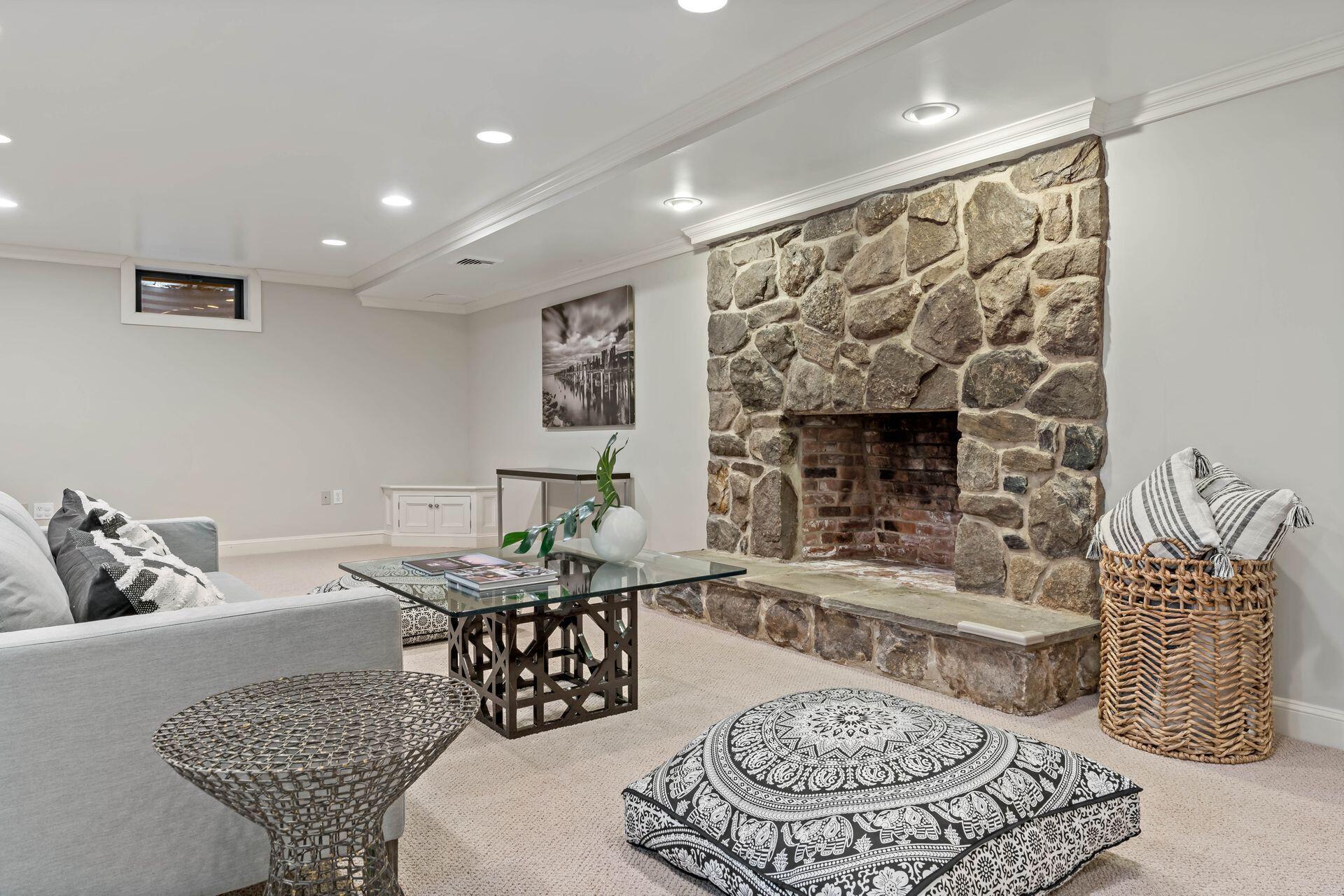327 Frogtown Road New Canaan, CT 06840 - Photo 37 of 44 Lower Level