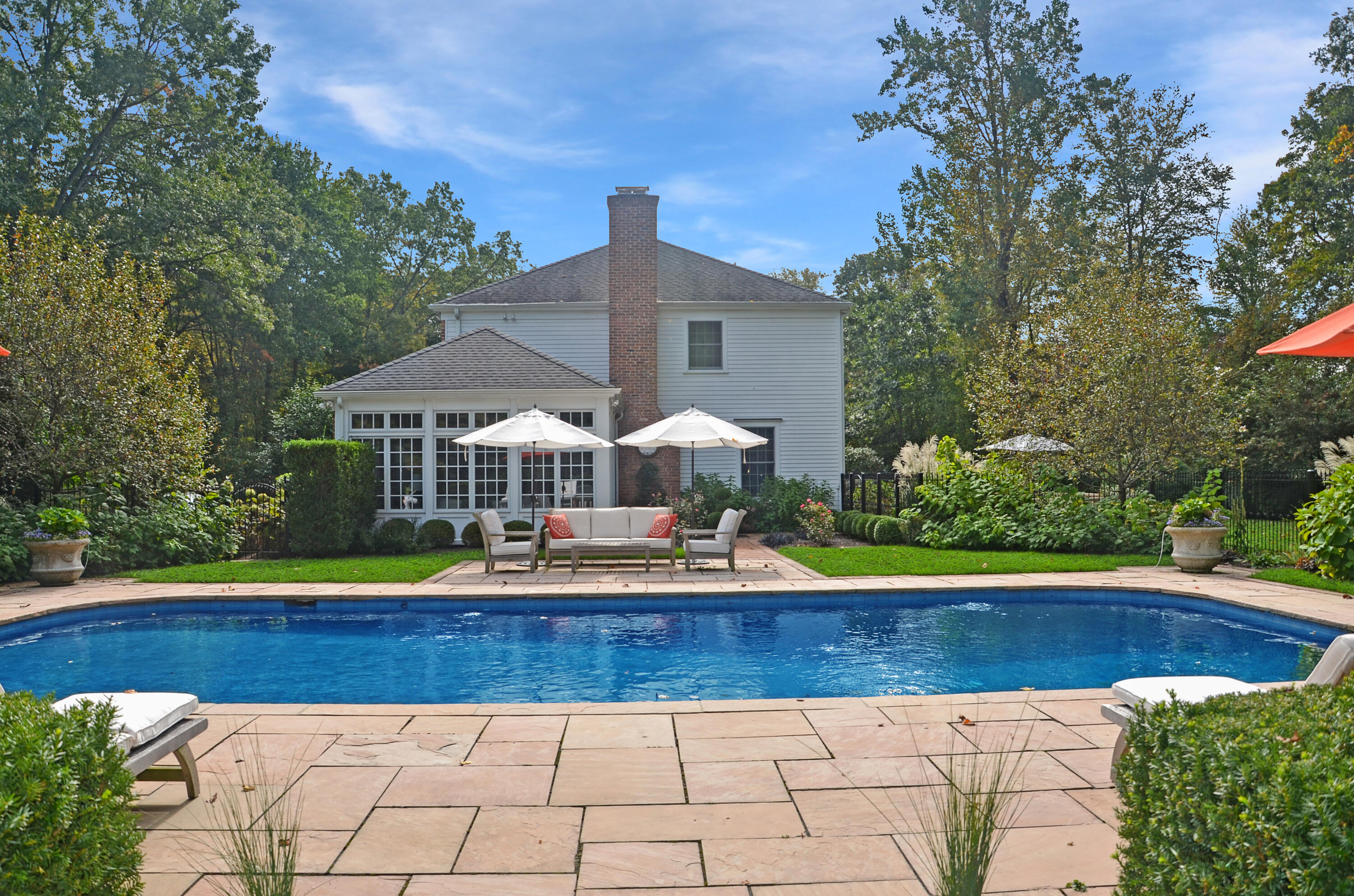 327 Frogtown Road New Canaan, CT 06840 - Photo 40 of 44 Pool