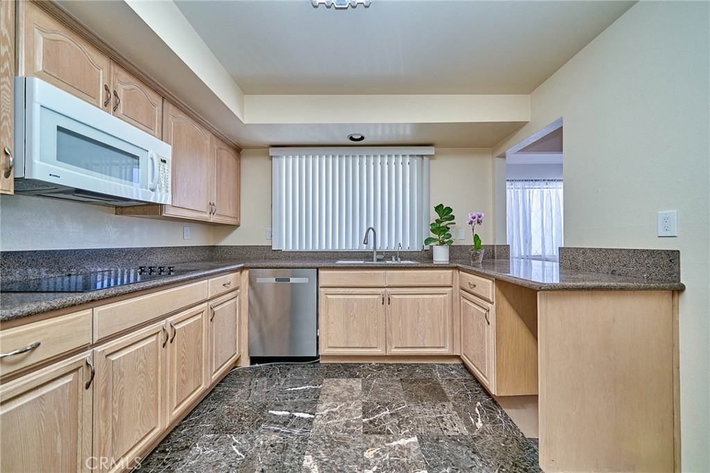 28114 Ridgepoint Court Rancho Palos Verdes, CA 90275 - Photo 15 of 38