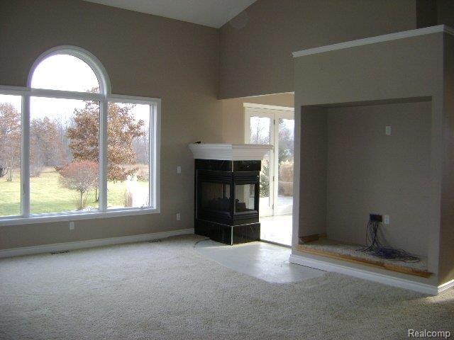 69264 Fisher Road Romeo, MI 48065 - Photo 6 of 9 LIVING ROOM