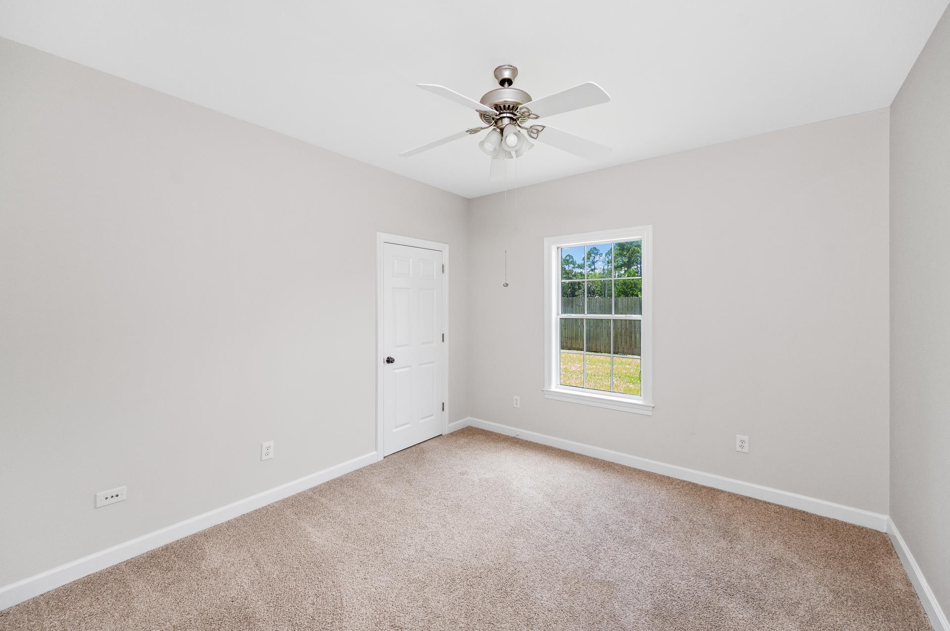 204 Oxford Way Foley, AL 36535 - Photo 36 of 49