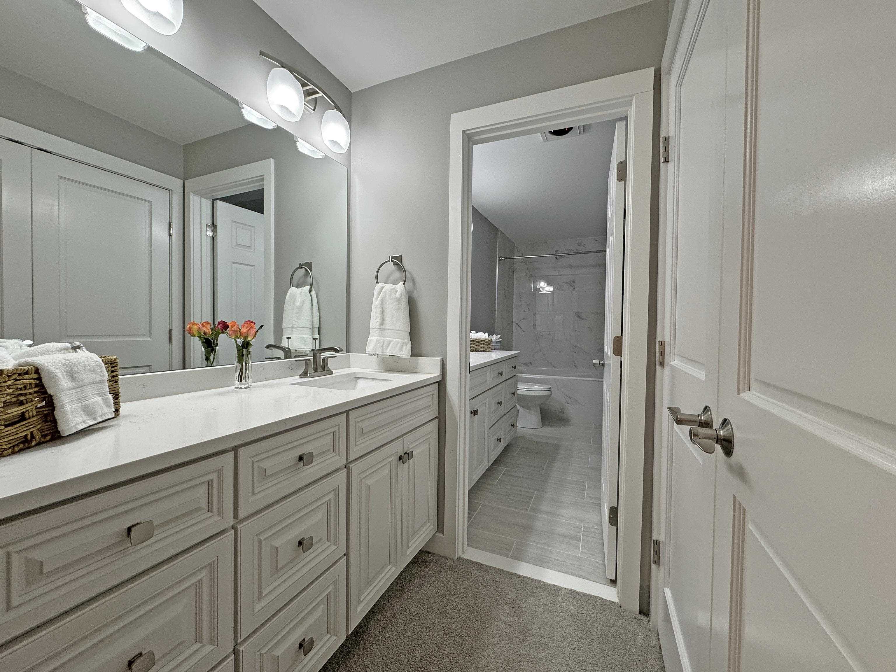 44 Cherry Hollow Road Nashua, NH 03062 - Photo 17 of 51 Gallery Image 17