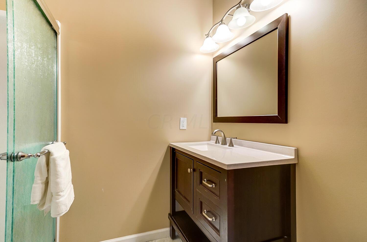 5405 Darcy Road Columbus, OH 43229 - Photo 27 of 48 50035873-027_web