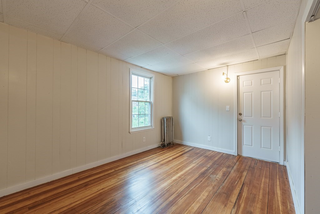 28 Longview Street Springfield, MA 01108 - Photo 18 of 40