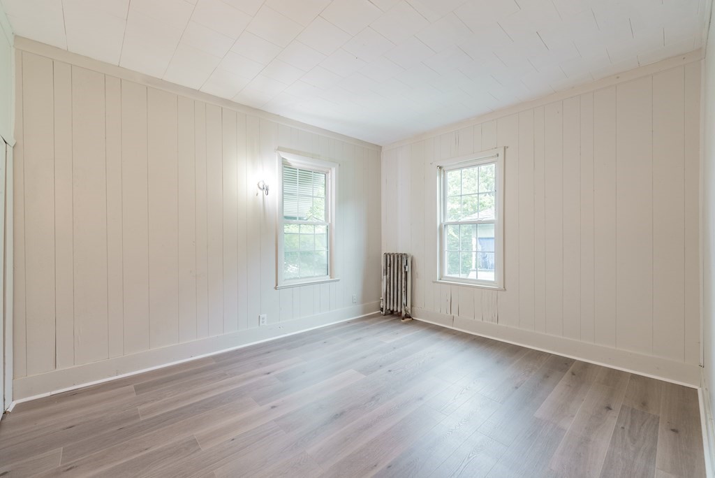 28 Longview Street Springfield, MA 01108 - Photo 26 of 40
