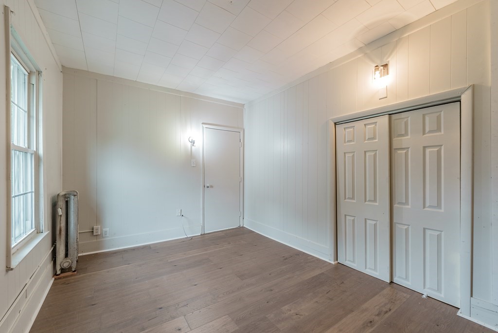 28 Longview Street Springfield, MA 01108 - Photo 29 of 40