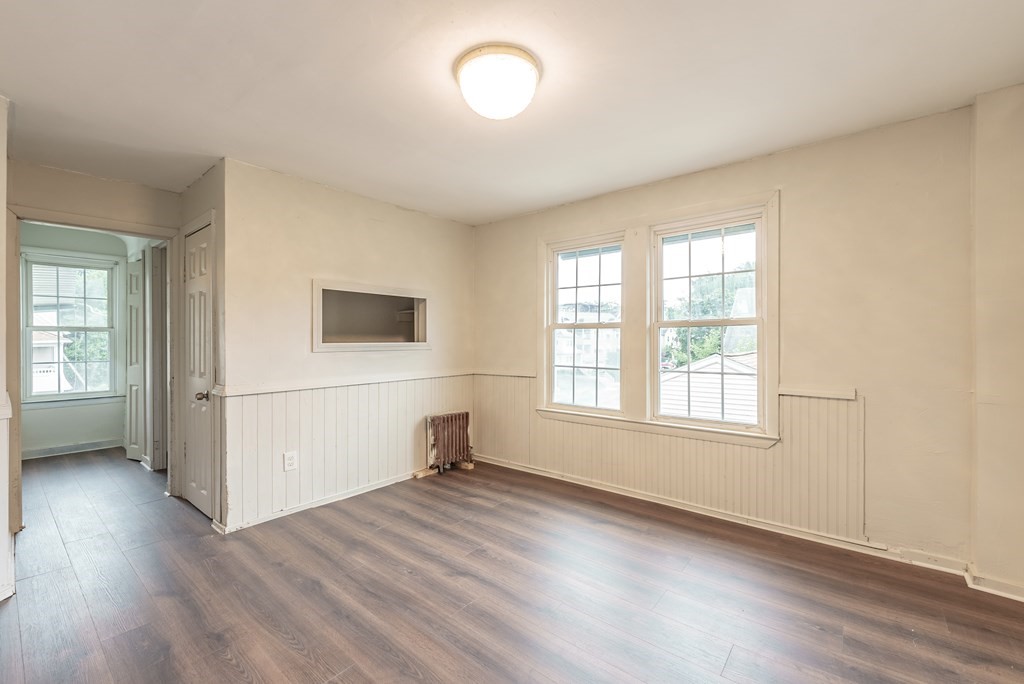 28 Longview Street Springfield, MA 01108 - Photo 34 of 40
