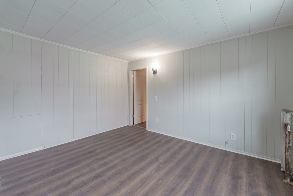 28 Longview Street Springfield, MA 01108 - Photo 36 of 40