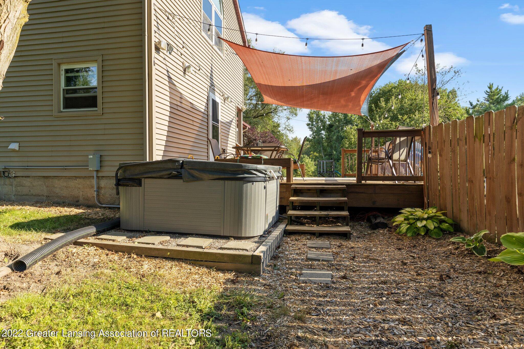 15400 South Lowell Road Lansing, MI 48906 - Photo 45 of 59 13-web-or-mls-1P6A4767