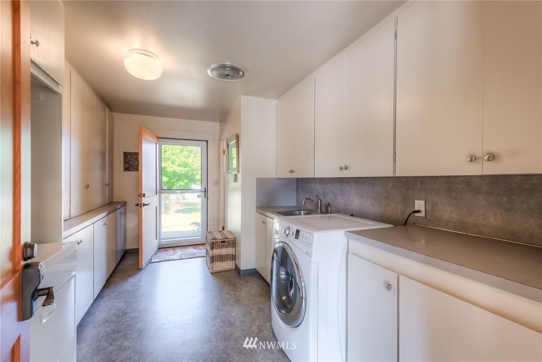 4850 G Loop Bow, WA 98232 - Photo 17 of 24 Gallery Image 17