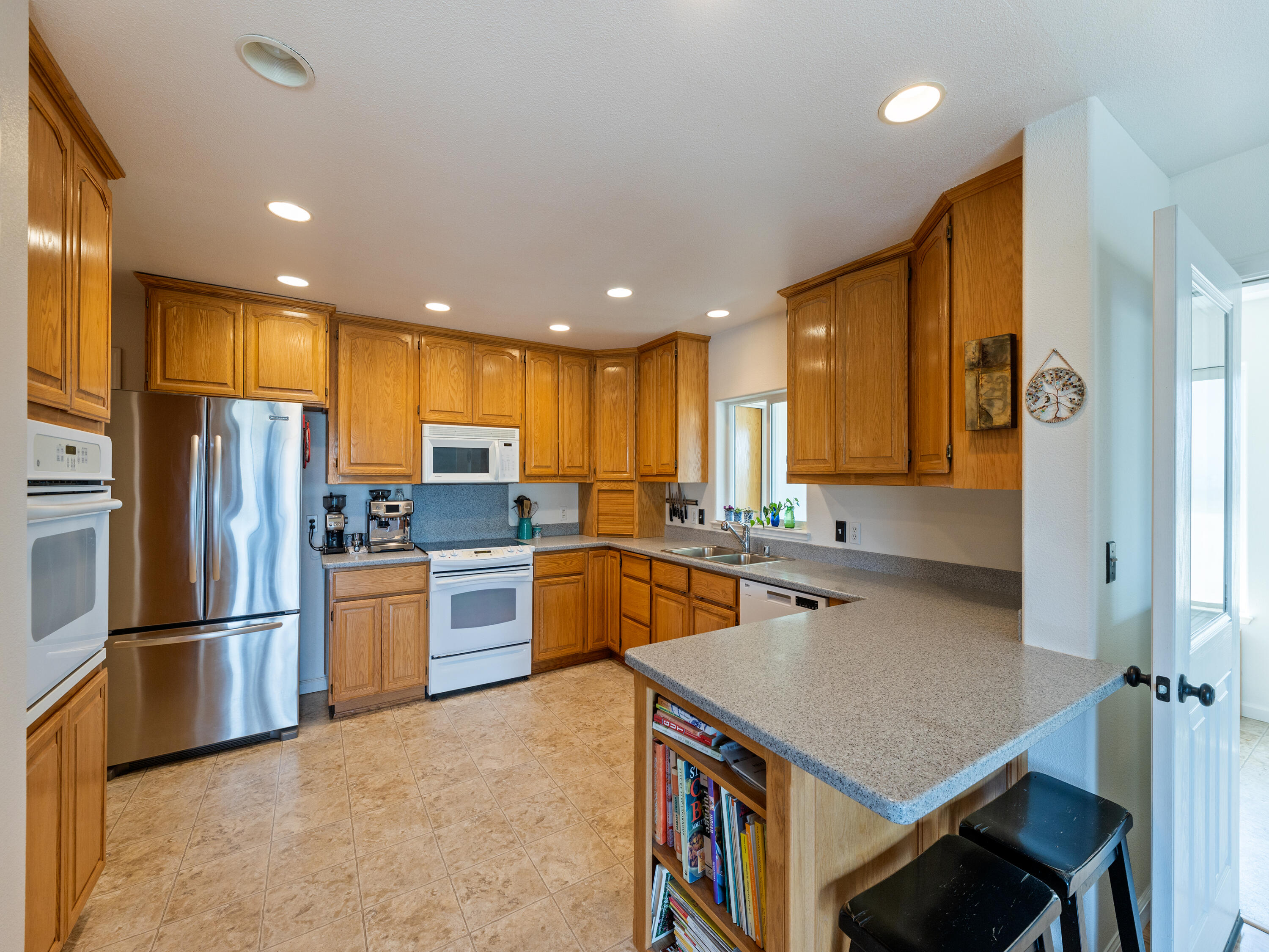 12881 Gas Point Road Igo, CA 96047 - Photo 7 of 26 712A0506