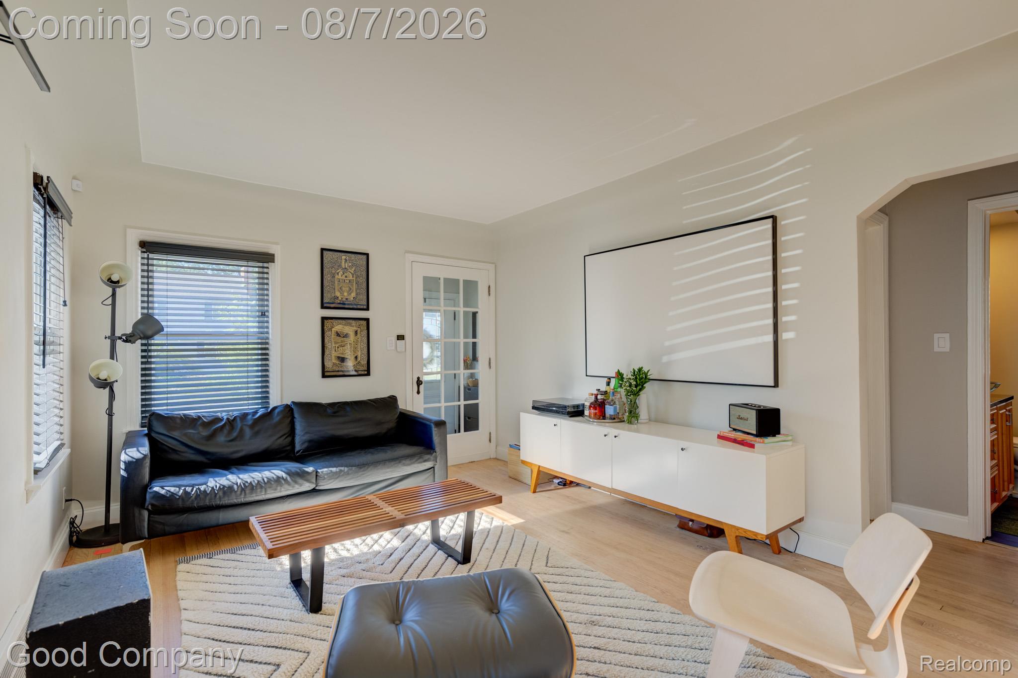 1706 Eaton Road Berkley, MI 48072 - Photo 8 of 57 1706 Eaton Rd.-08.jpg