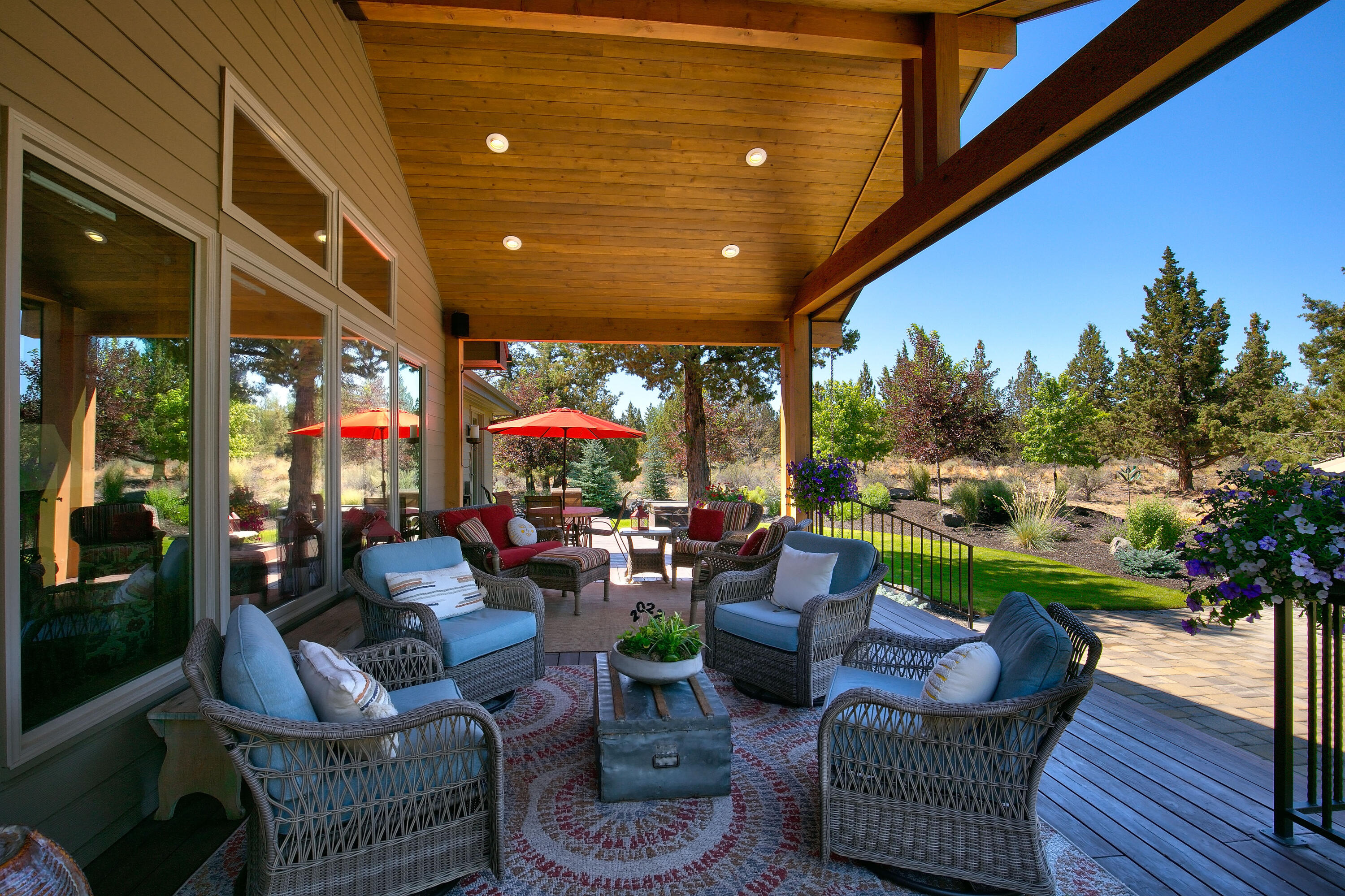 64215 Crosswinds Road Bend, OR 97703 - Photo 17 of 40 18 64215 Crosswinds Rd._012