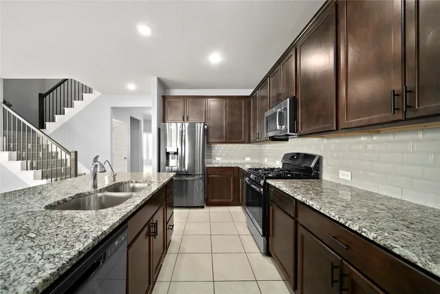 $2,800 | 4742 Tintagel Lane, Missouri City, TX 77459