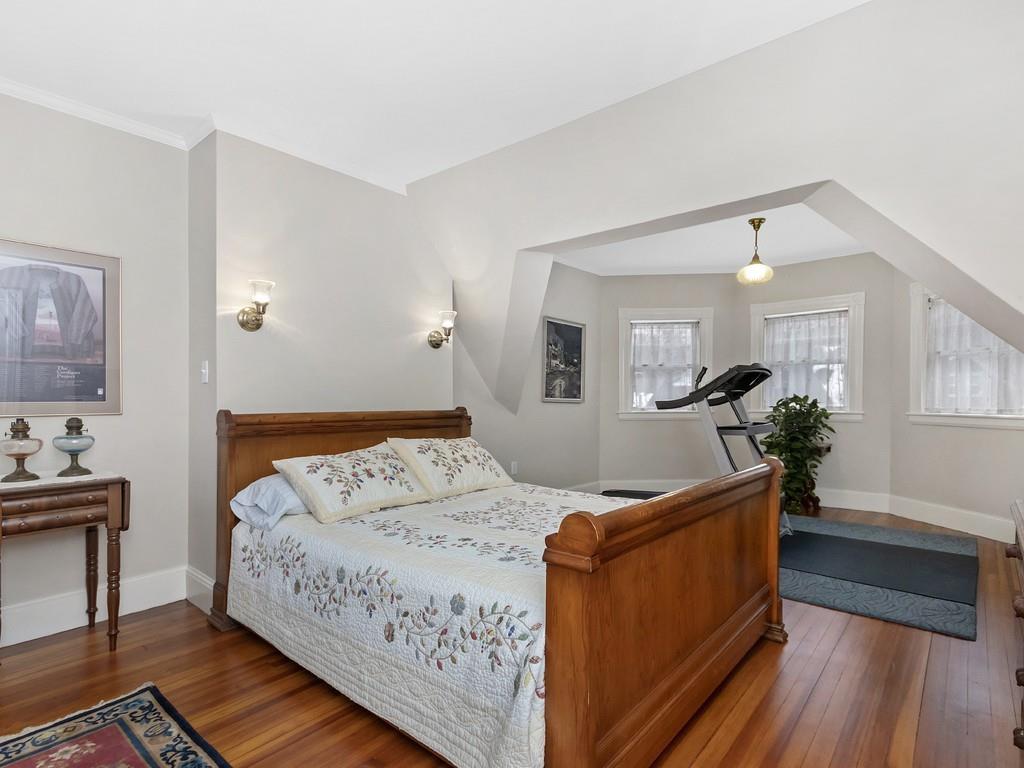 67 Griggs Road Brookline, MA 02446 - Photo 11 of 15