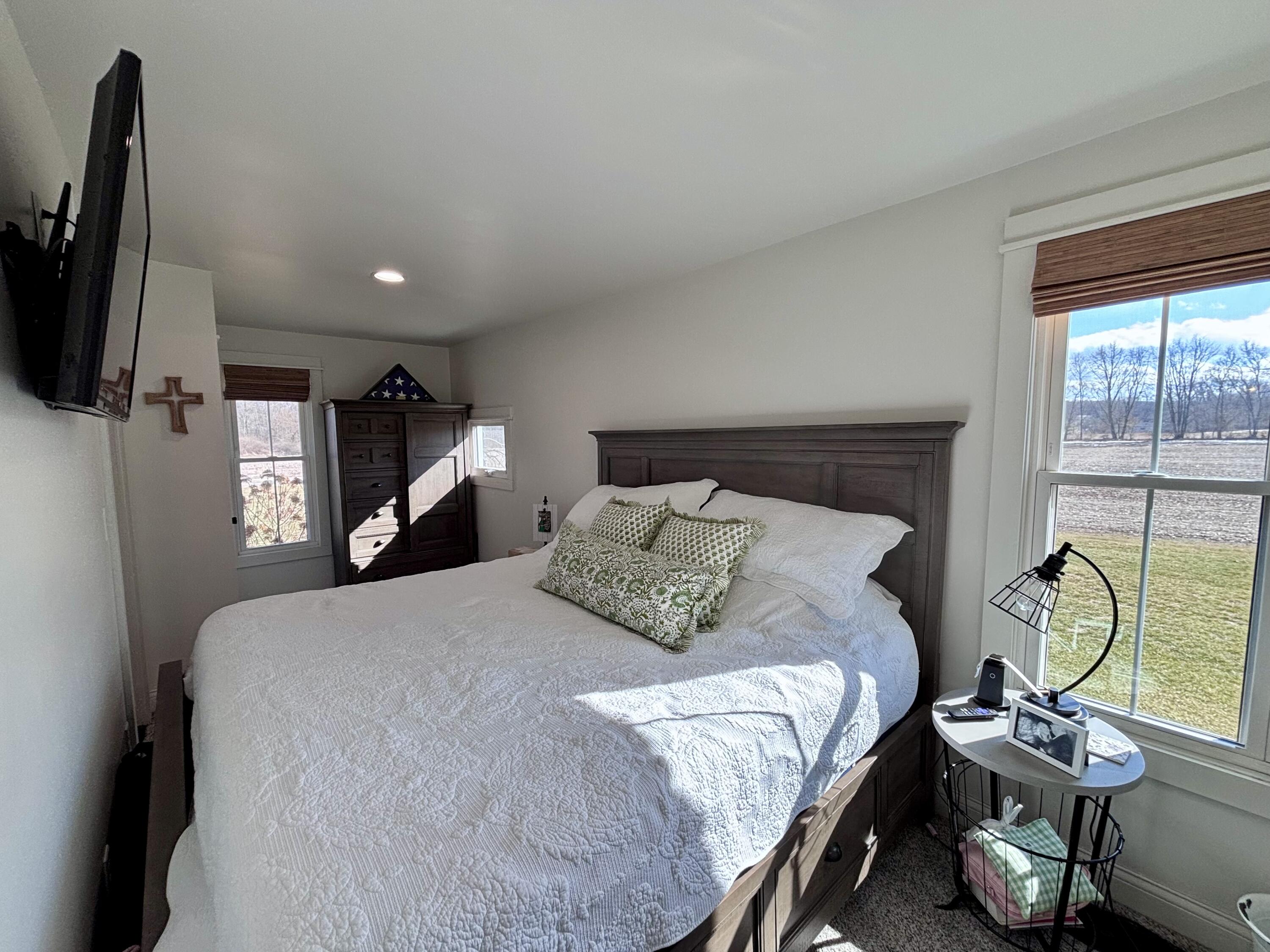 69640 Carls Road Sturgis, MI 49091 - Photo 21 of 63 Primary Bedroom