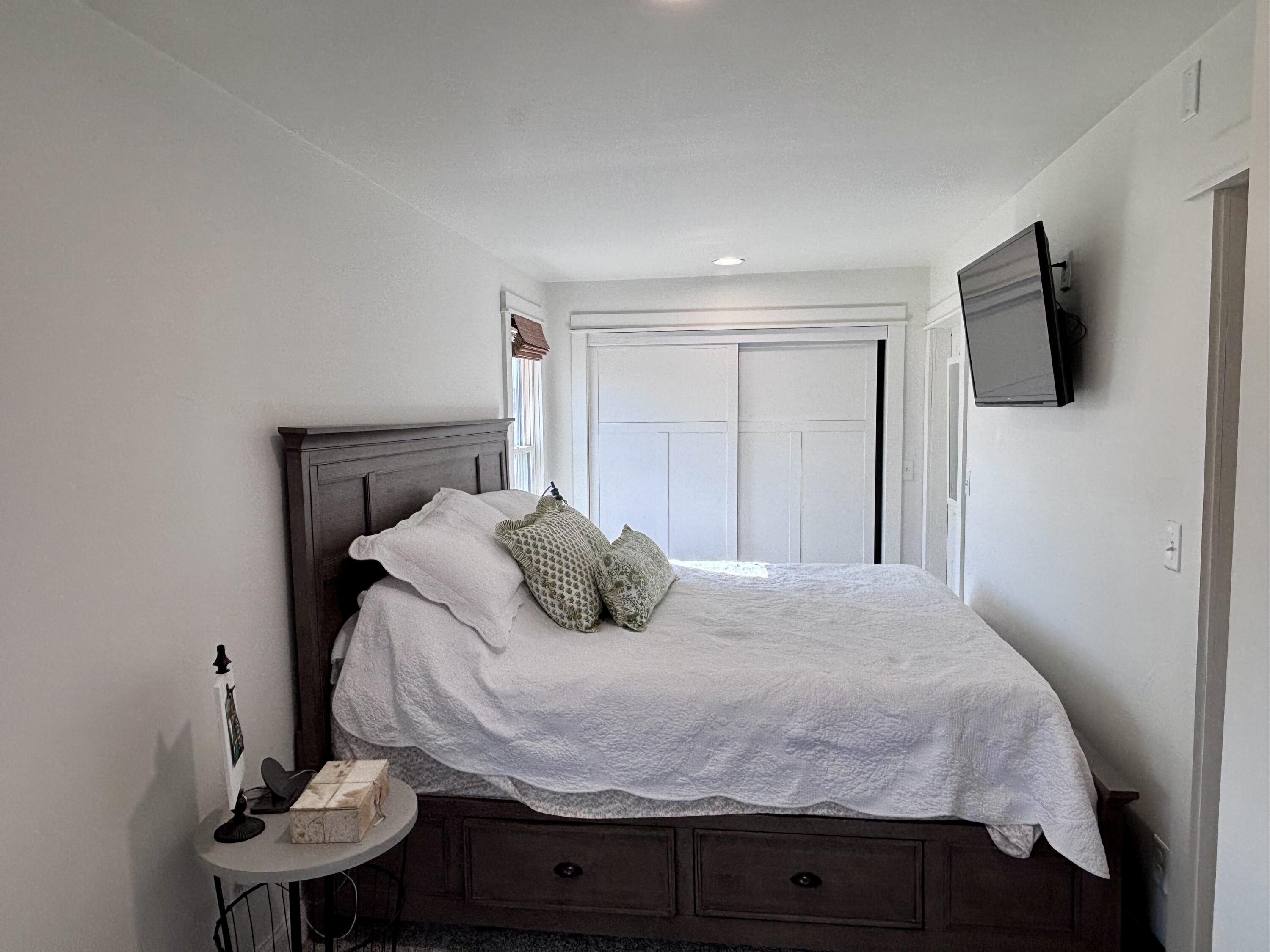 69640 Carls Road Sturgis, MI 49091 - Photo 22 of 63 Primary Bedroom