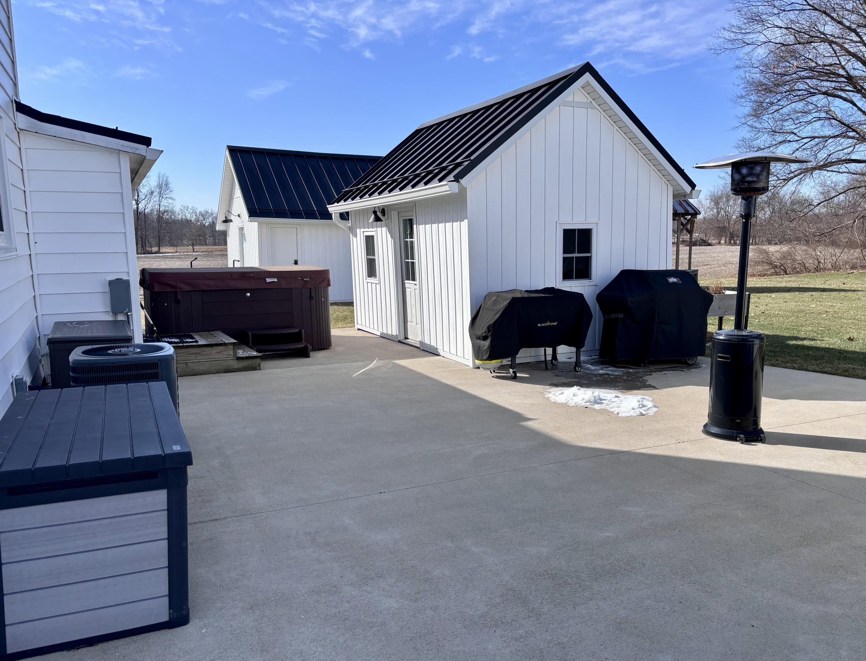 69640 Carls Road Sturgis, MI 49091 - Photo 48 of 63 Shed & Patio