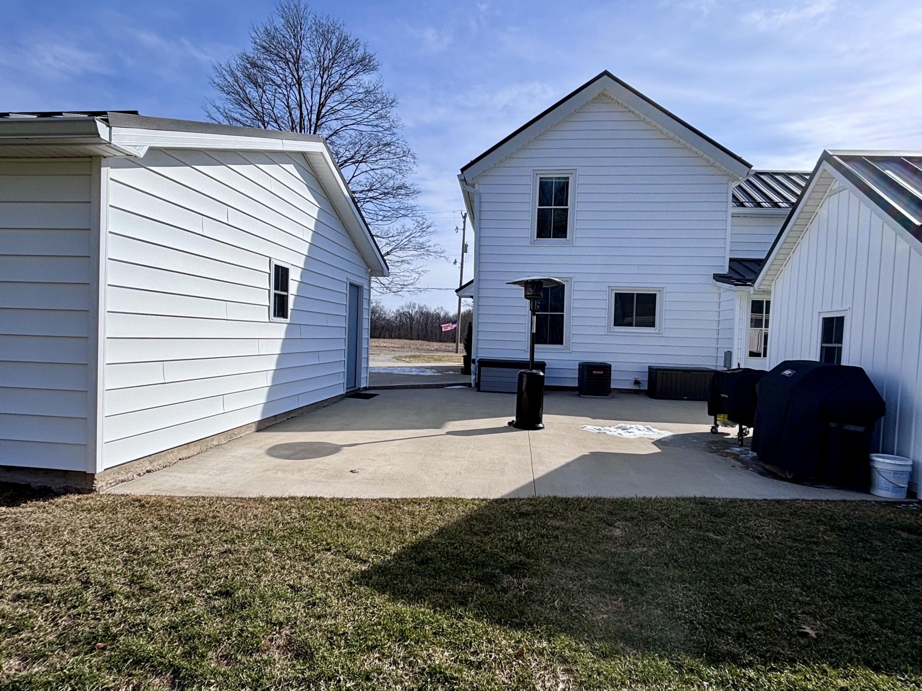 69640 Carls Road Sturgis, MI 49091 - Photo 49 of 63 Patio