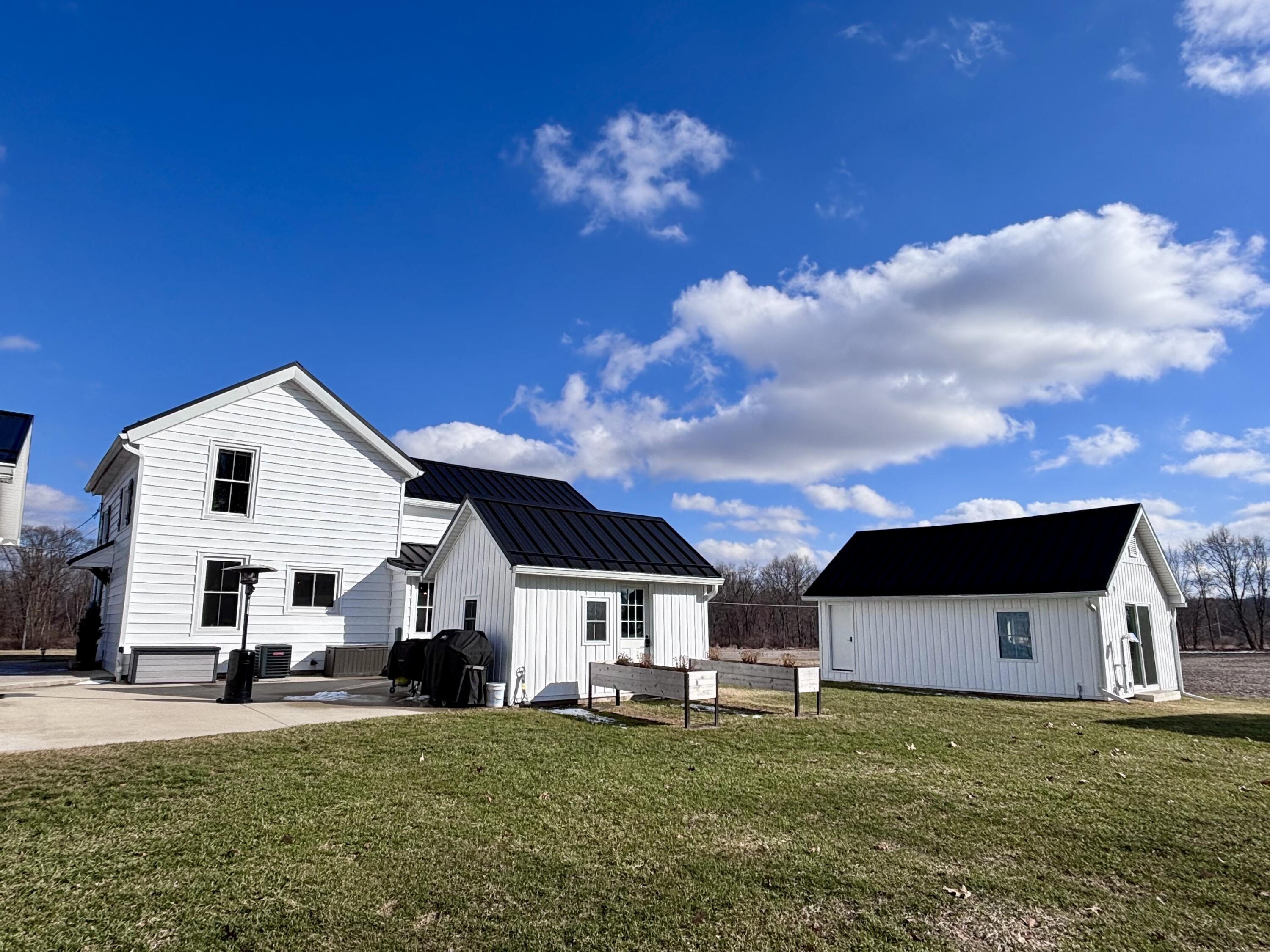 69640 Carls Road Sturgis, MI 49091 - Photo 57 of 63 Exterior