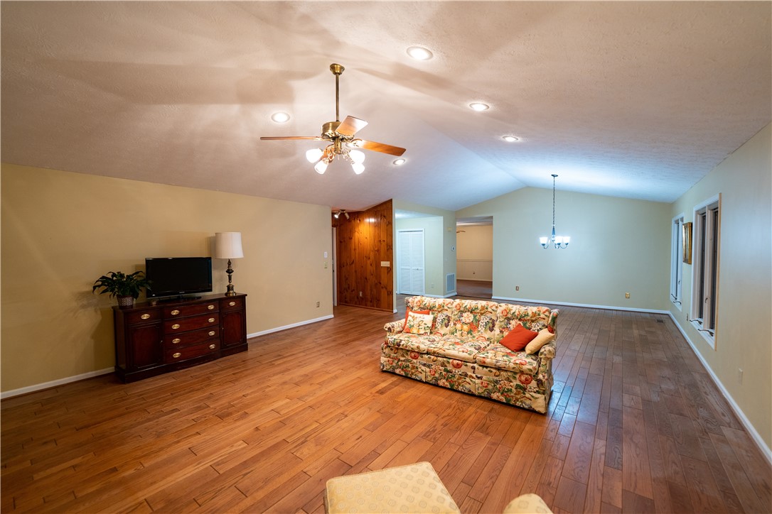 602 Downs Loop Clemson, SC 29631 - Photo 6 of 45 Gallery Image 6