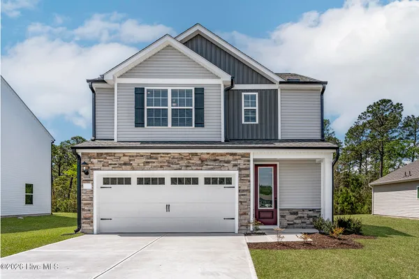 $399,900 | 188 Umbrella Palm Drive, Hampstead, NC 28443
