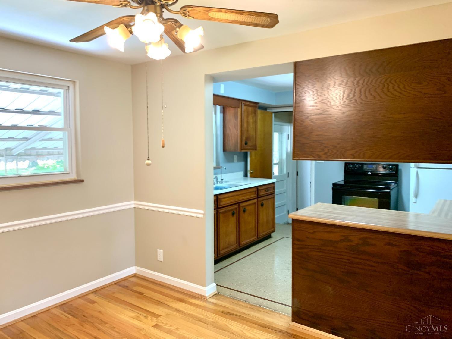893 Wards Corner Road Loveland, OH 45140 - Photo 9 of 22 Gallery Image 9