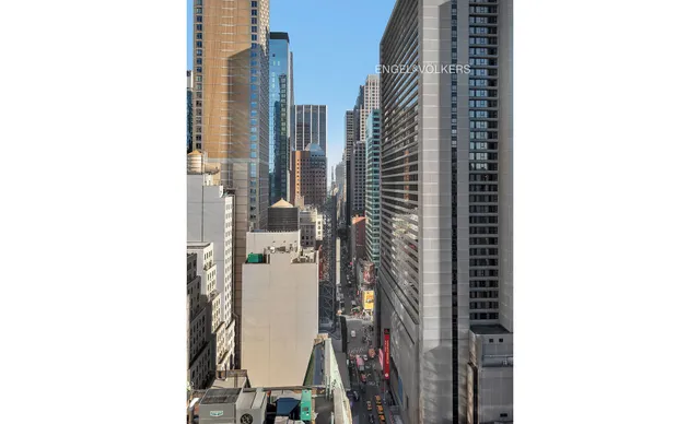 $1,295,000 | 247 West 46th Street, Unit 2604 | Theater District