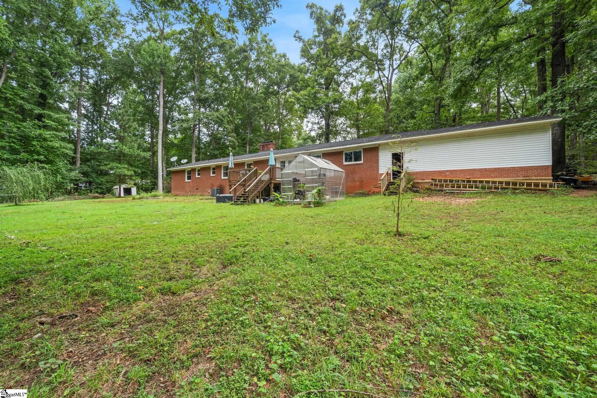 119 Robin Hill Drive Inman, SC 29349 - Photo 32 of 35