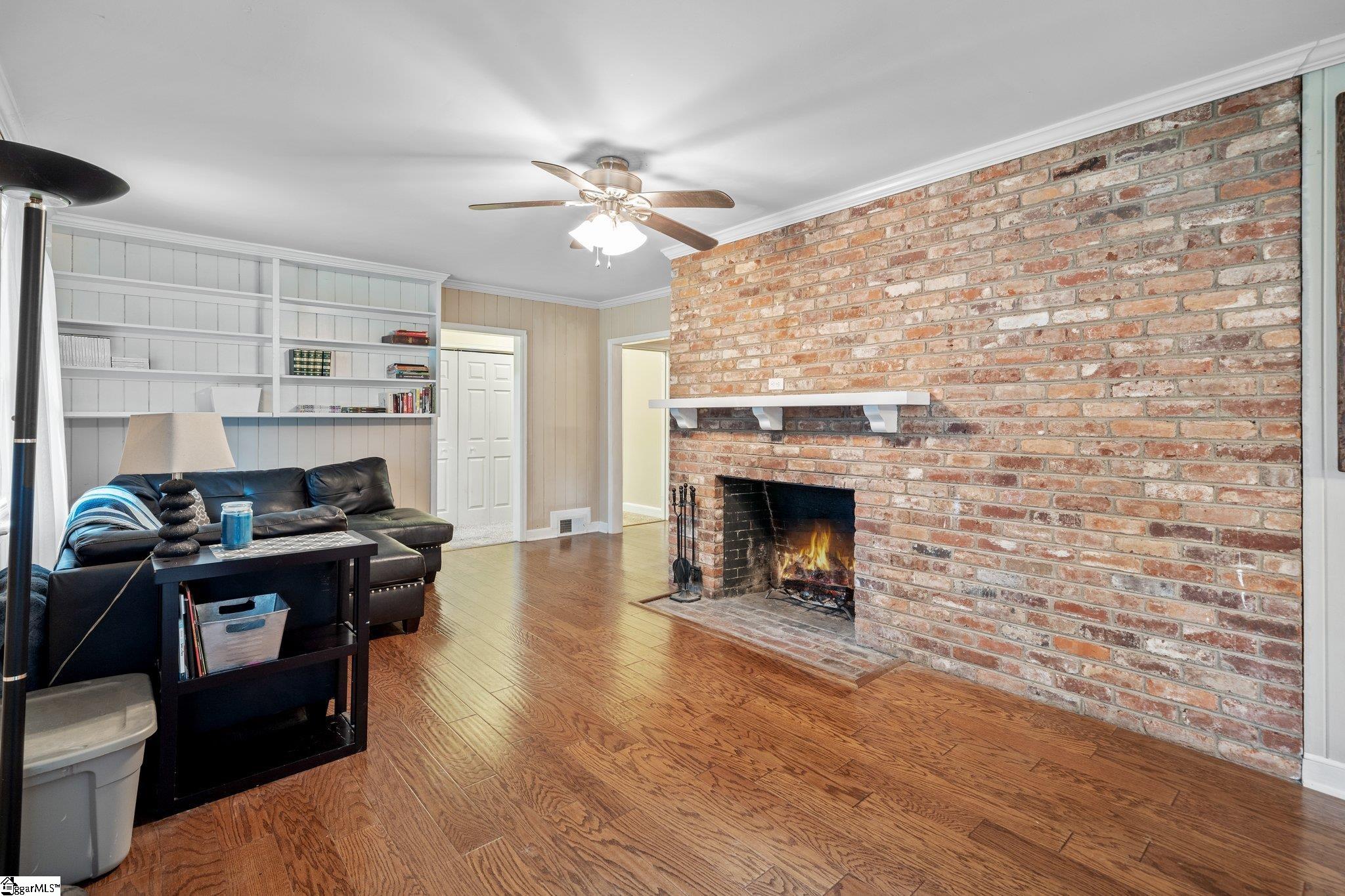 119 Robin Hill Drive Inman, SC 29349 - Photo 7 of 35