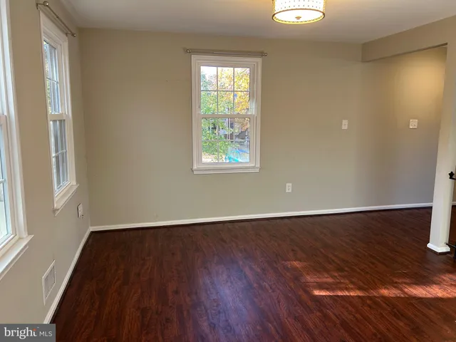 $2,550 | 13133 Putnam Circle, Woodbridge, VA 22191