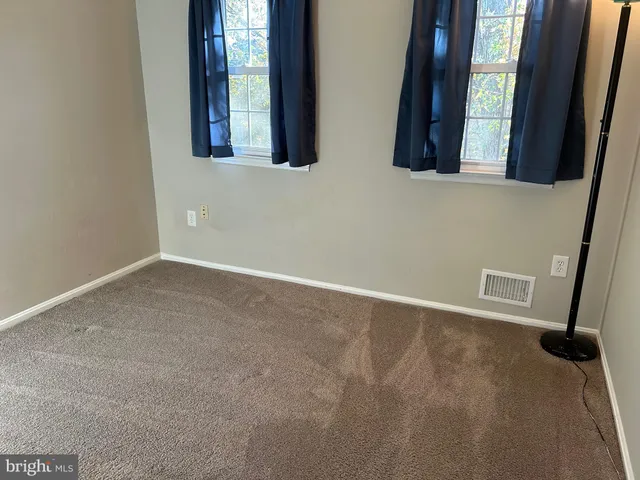 $2,550 | 13133 Putnam Circle, Woodbridge, VA 22191