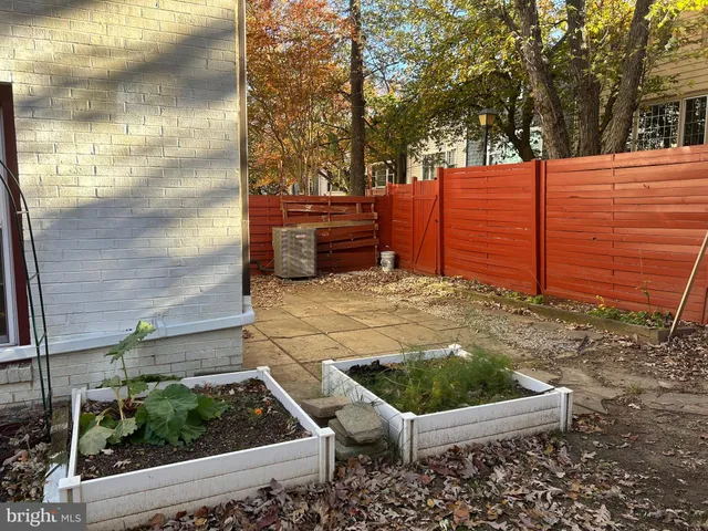 $2,550 | 13133 Putnam Circle, Woodbridge, VA 22191