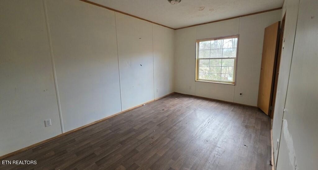 158 Batley Loop Road Clinton, TN 37716 - Photo 6 of 8 Gallery Image 6