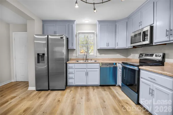 $2,100 | 2020 Lasalle Street, Charlotte, NC 28216