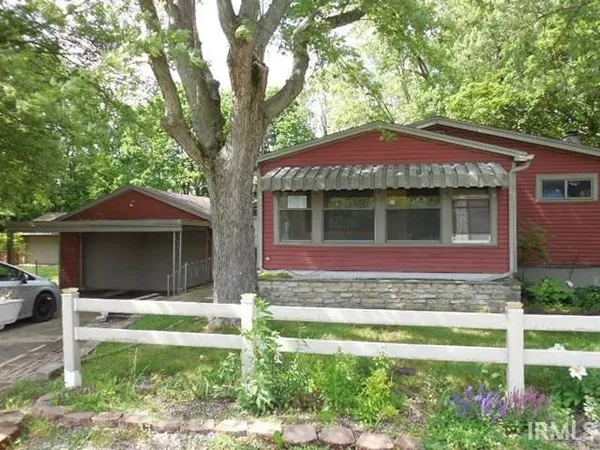 $54,227 | 408 East Water Street, Centerville, IN 47330