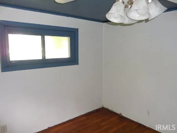 $54,227 | 408 East Water Street, Centerville, IN 47330