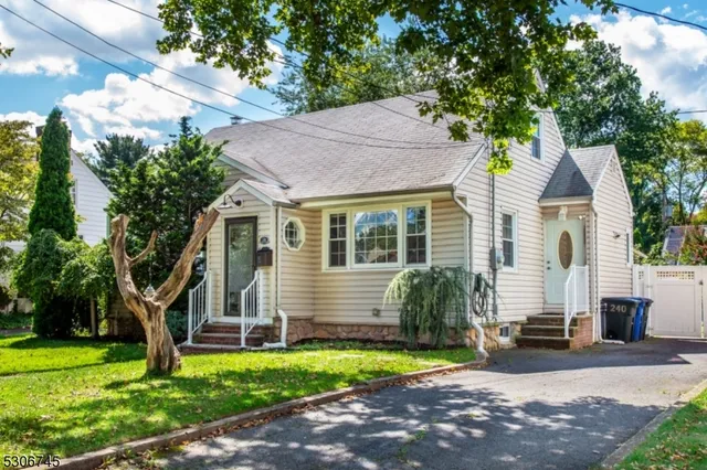 $3,700 | 240 Princeton Avenue, Rahway, NJ 07065