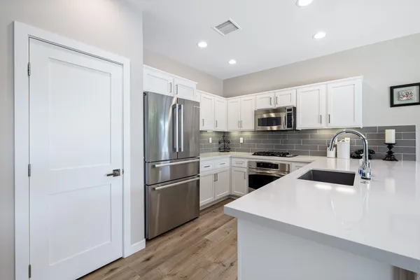 $6,250 | 61726 Toro Canyon Way, La Quinta, CA 92253