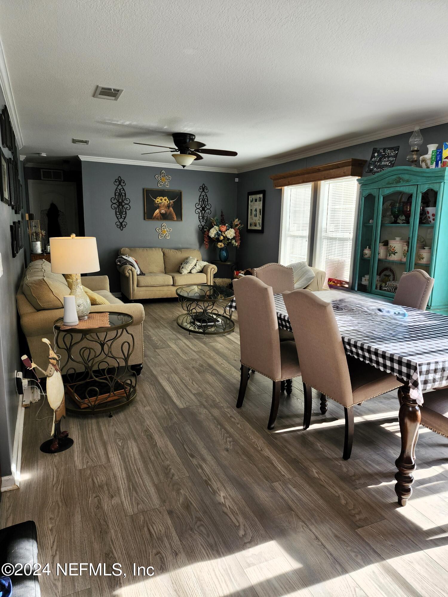 12848 Yellow Bluff Road Jacksonville, FL 32226 - Photo 15 of 30 Dining to Family Room