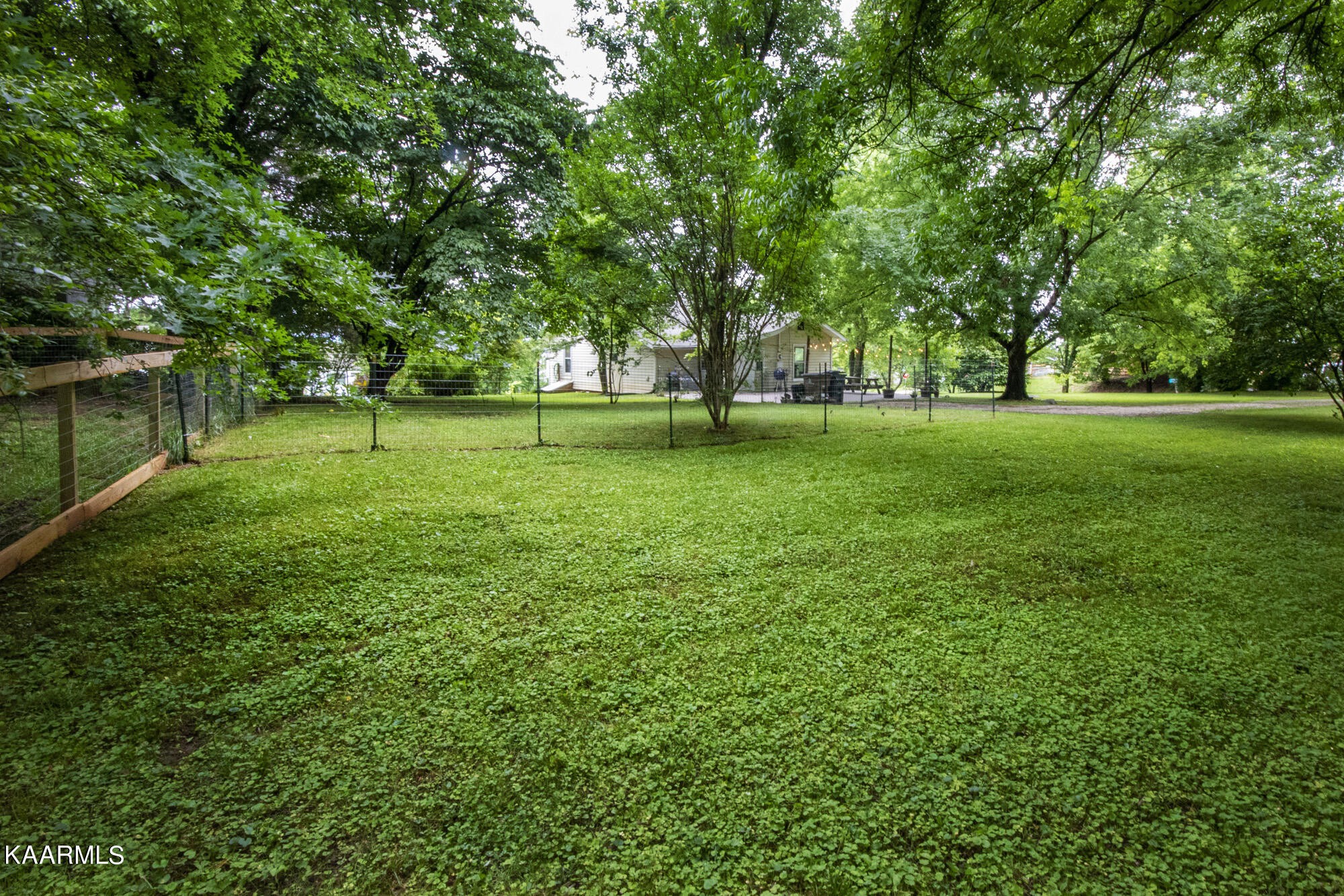 2607 Buffat Mill Road Knoxville, TN 37917 - Photo 24 of 27 Gallery Image 24